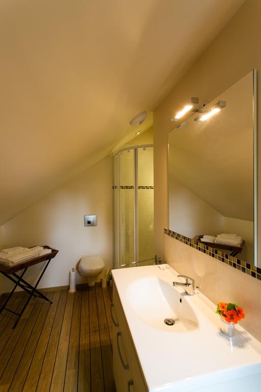 Le Clos Chedeville Σαρτρ Δωμάτιο φωτογραφία